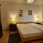 Sea Side 4* Apartman *