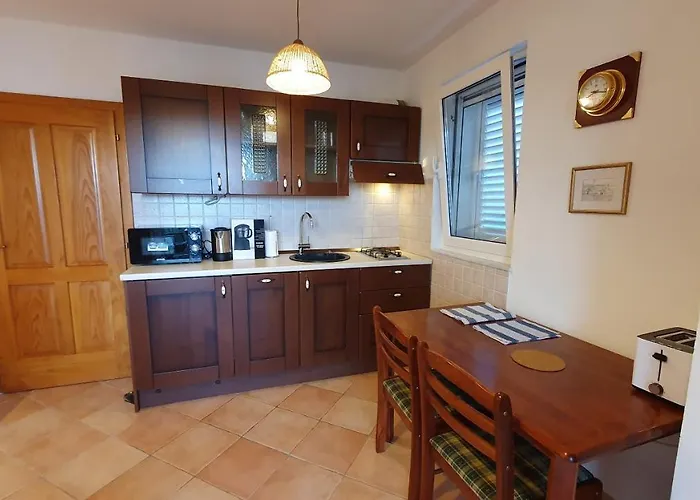 Διαμέρισμα Sea Side 4*