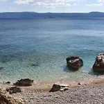 Sea Side 4* Apartment Novi Vinodolski