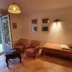 Sea Side 4* Apartment
