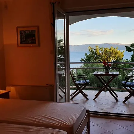 Appartamento Sea Side 4*