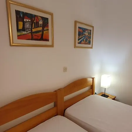 Apartment Sea Side 4* *