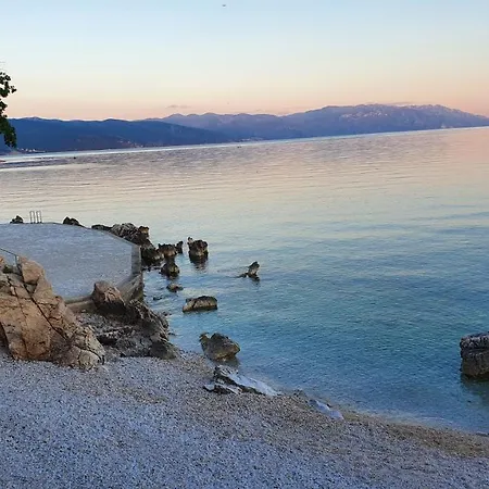 Sea Side 4*