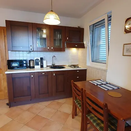 Appartamento Sea Side 4*