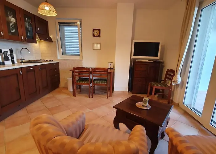 Sea Side 4* Apartman