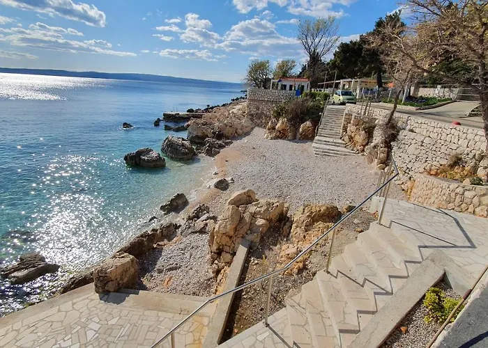 Sea Side 4*