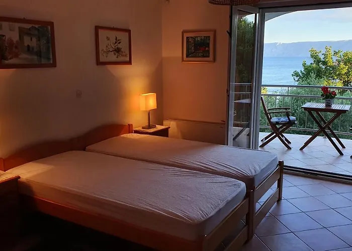 Sea Side 4*