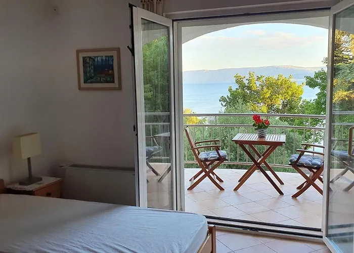 Sea Side 4*